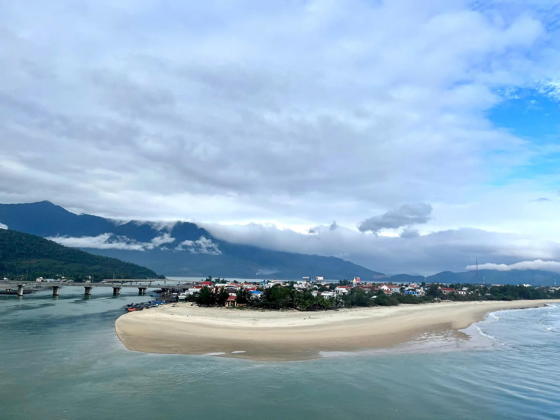 Panoramic view of Lang Co Bay from Hai Van Pass